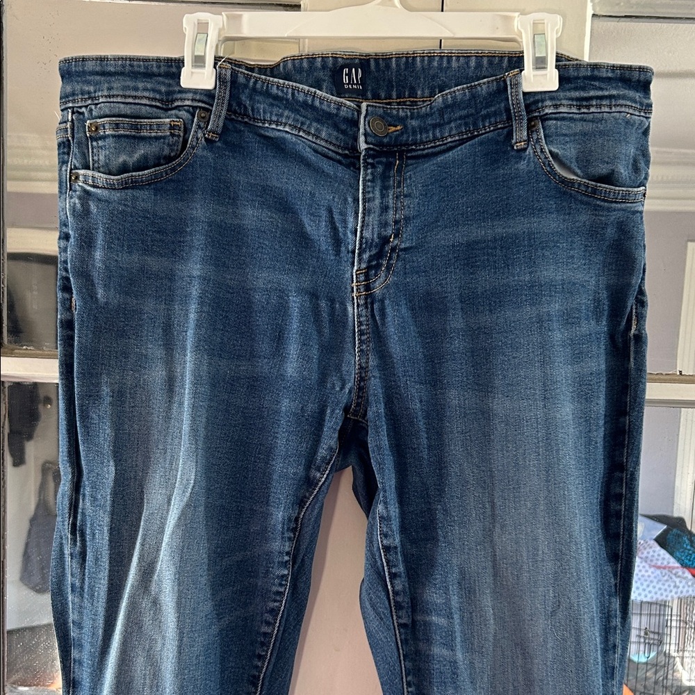 GAP Women's Dark Blue Skinny Jeans